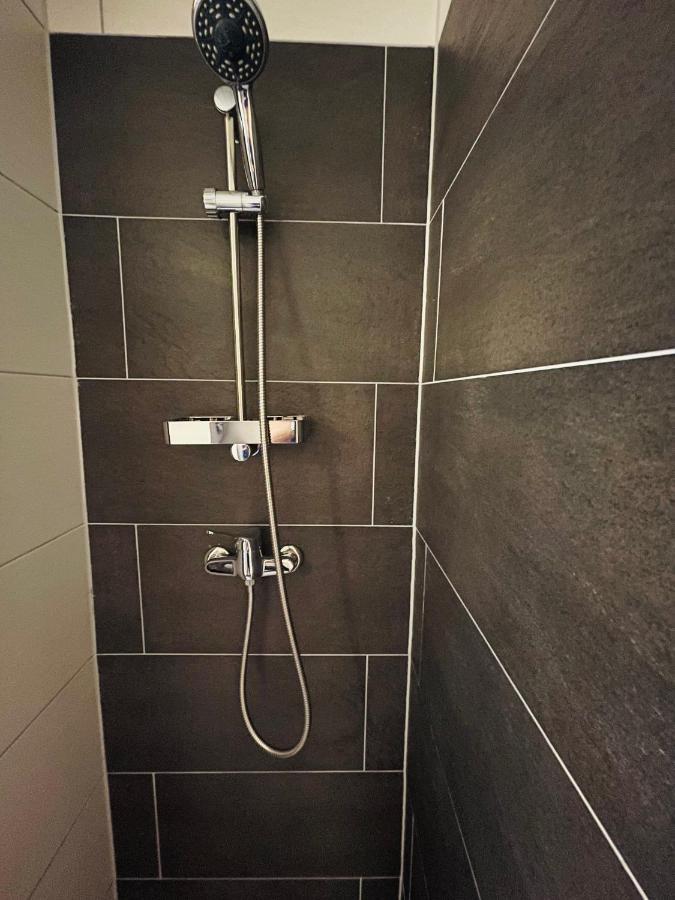 City Studios Mit Garten In Elberfeld- Zentral - Nespresso - Netflix Wuppertal Ngoại thất bức ảnh