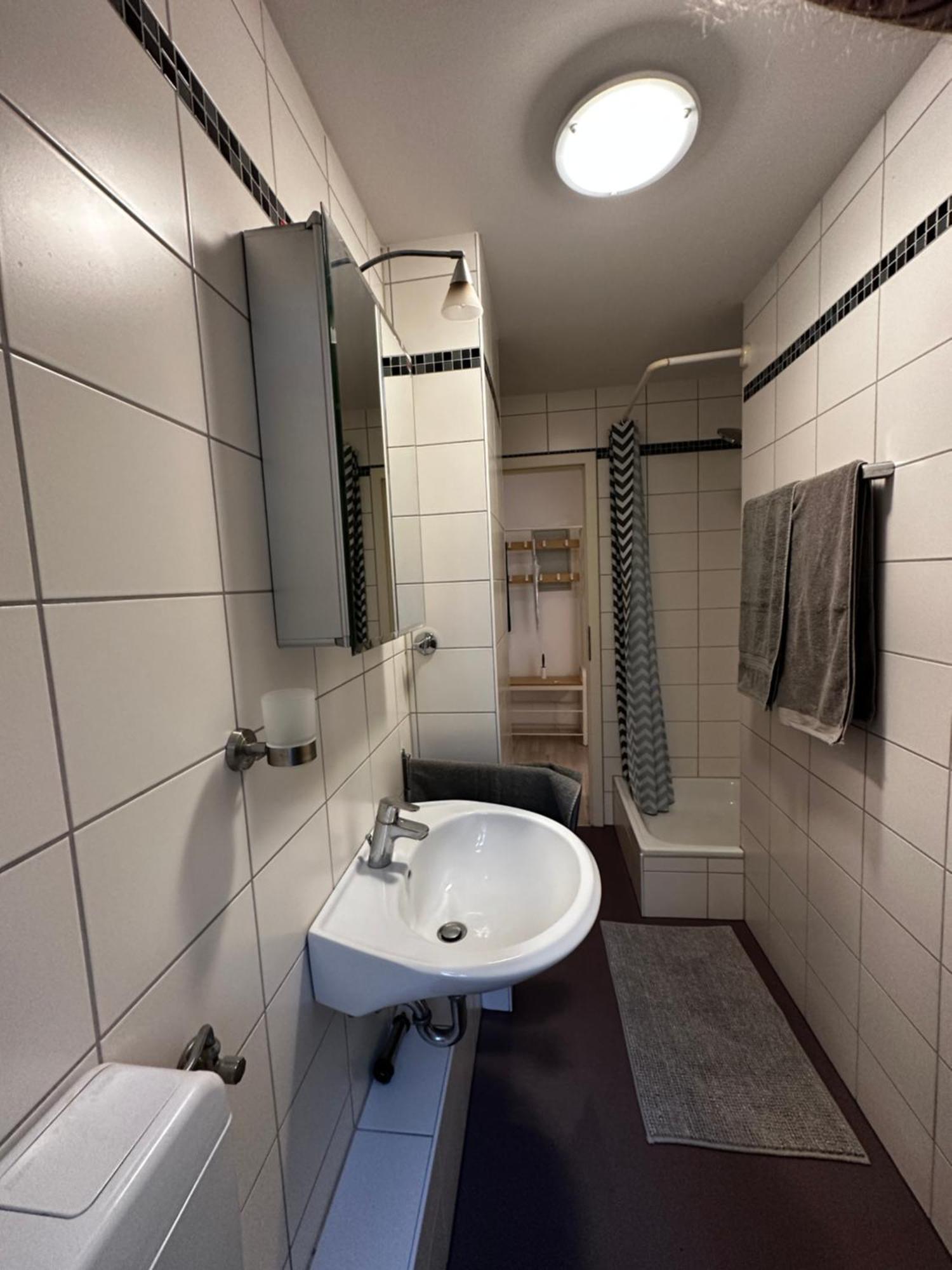 City Studios Mit Garten In Elberfeld- Zentral - Nespresso - Netflix Wuppertal Phòng bức ảnh